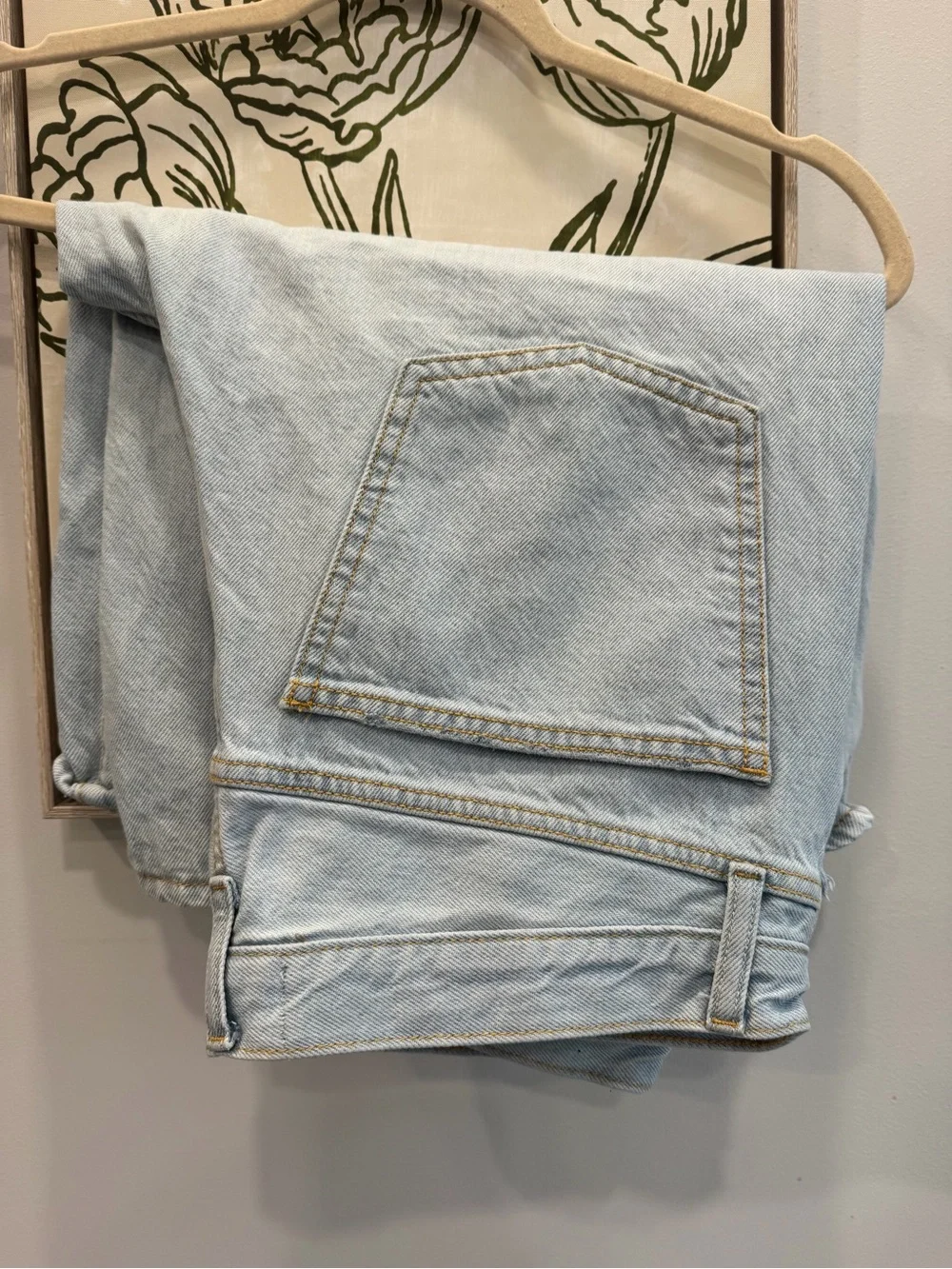 Universal Thread Light Wash Distressed Denim Long Shorts High-Rise Women’s 10/R